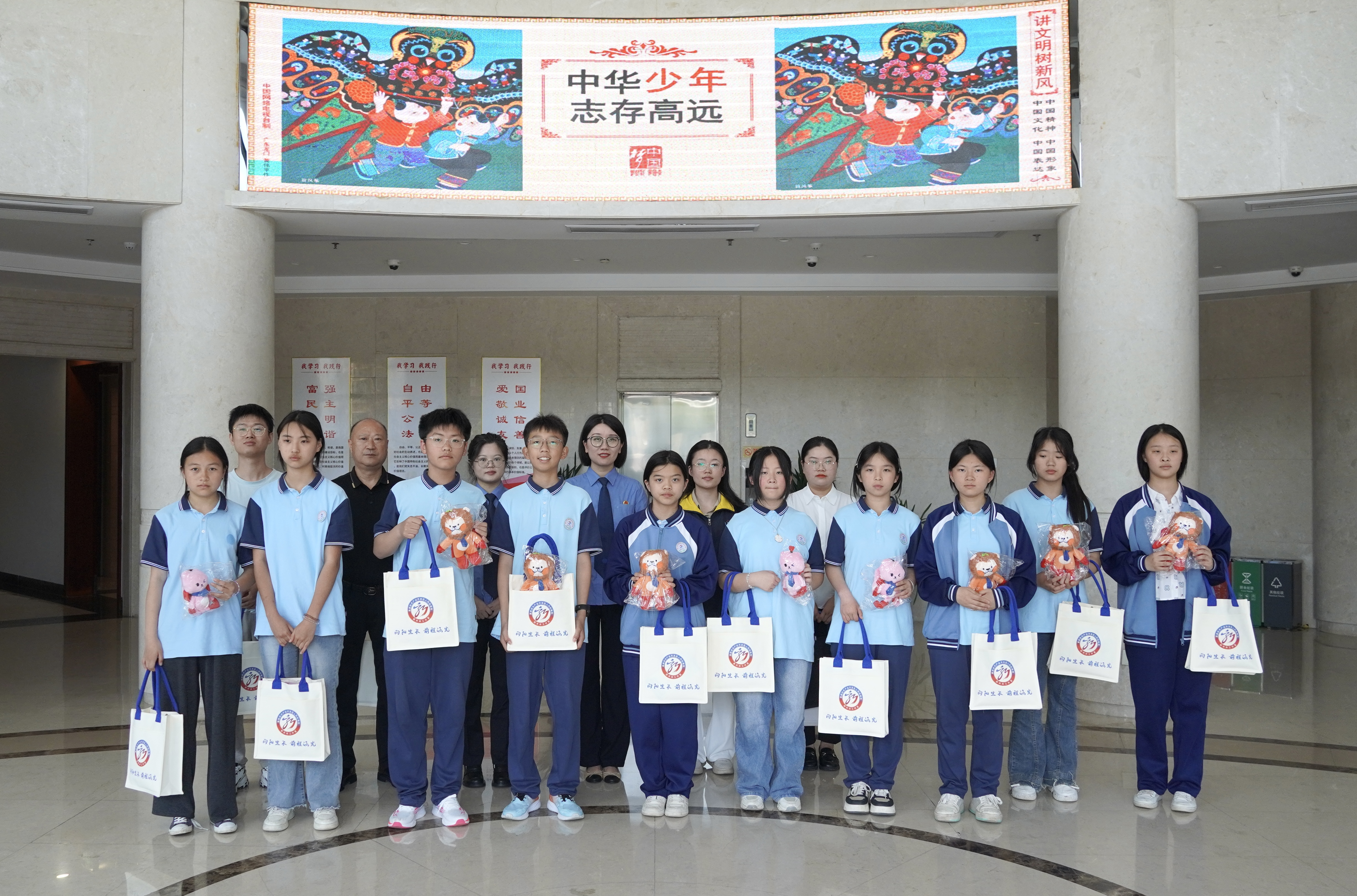 合照1.jpg